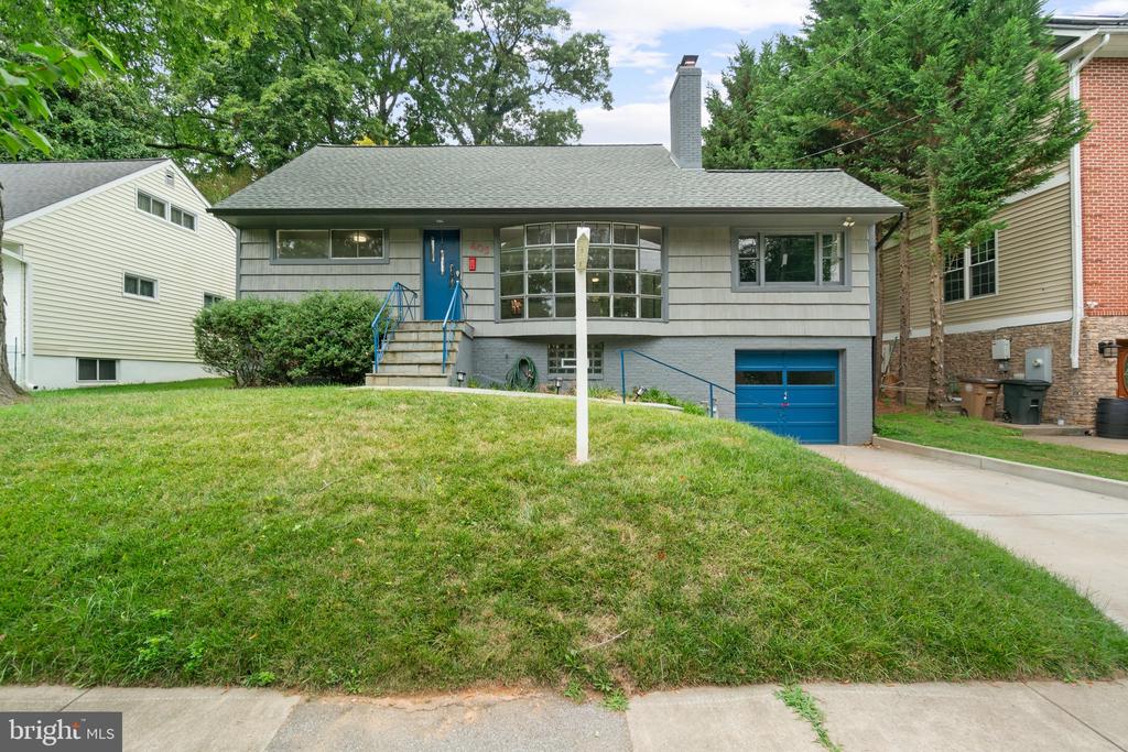 405 RITCHIE PKWY