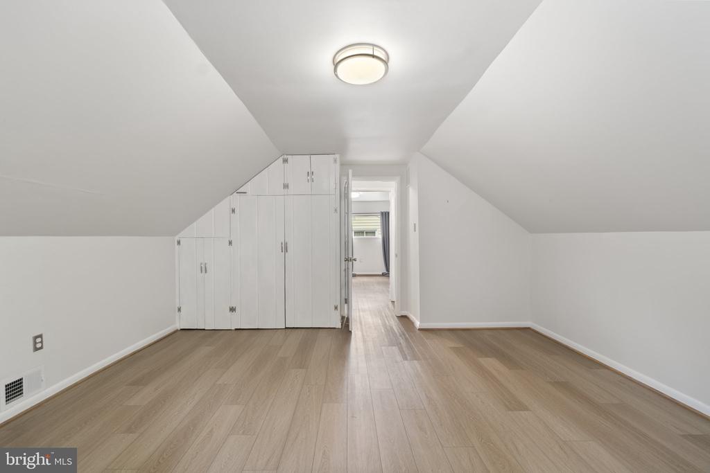 405 RITCHIE PKWY