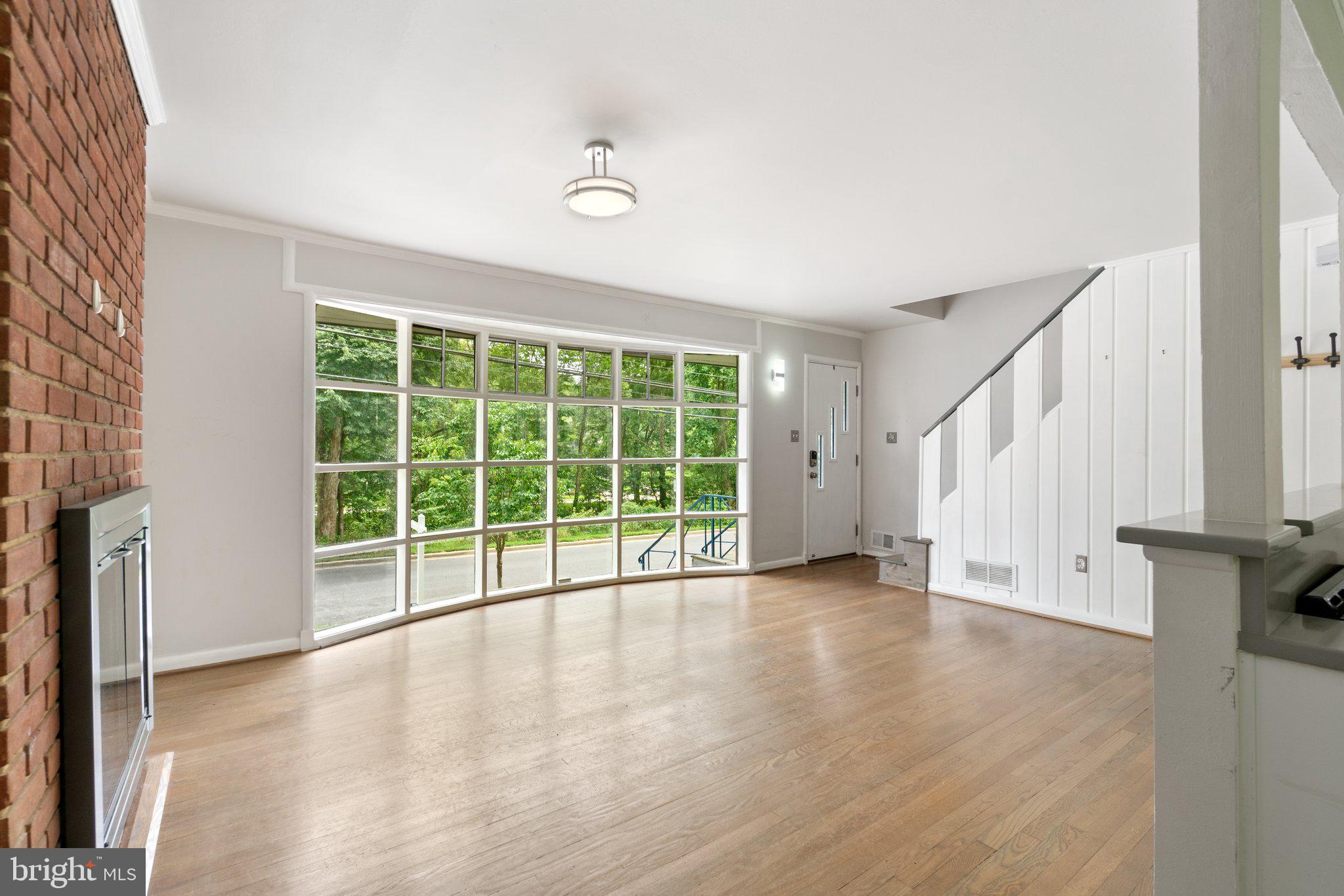 405 RITCHIE PKWY