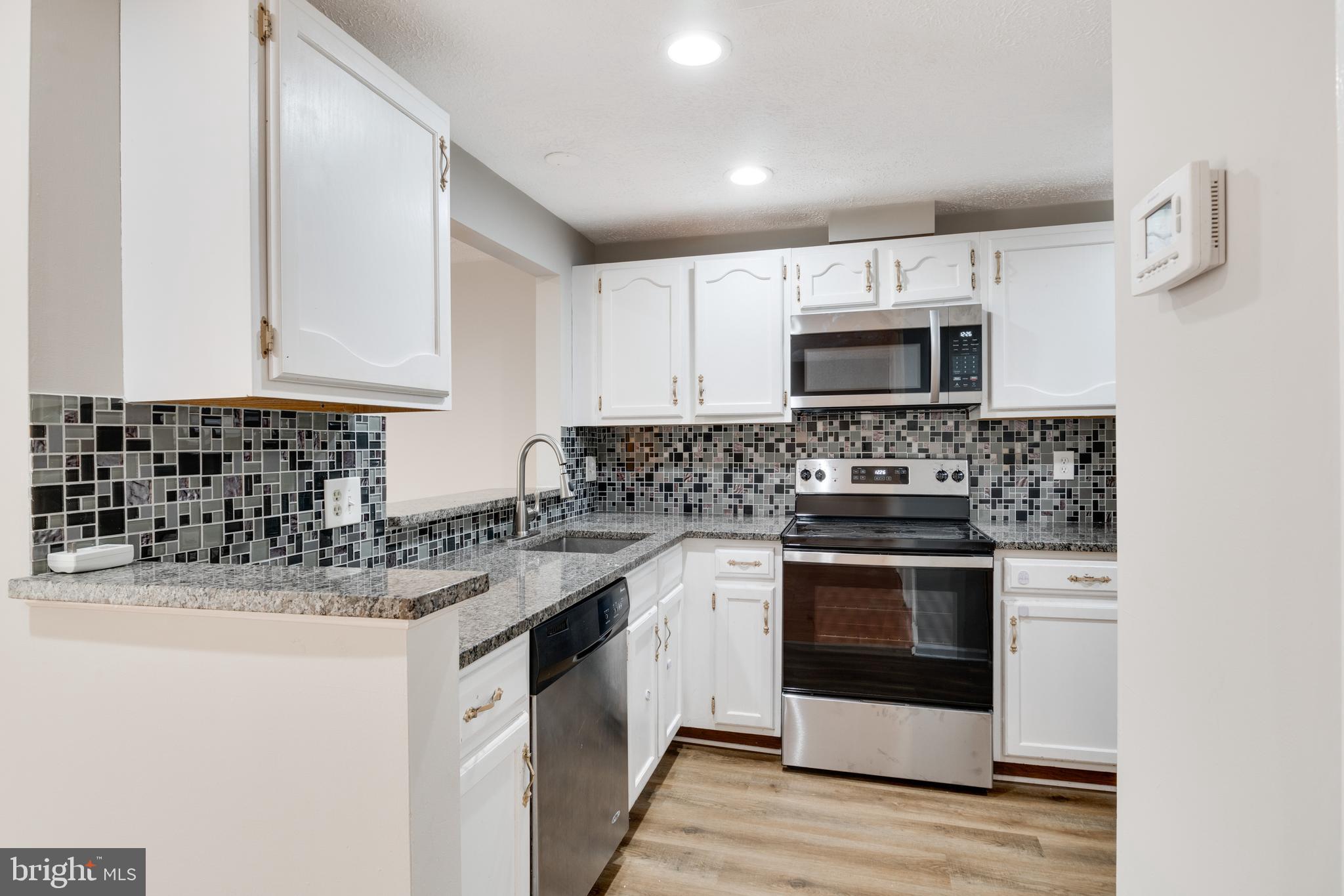 13439 Whitechurch Cir