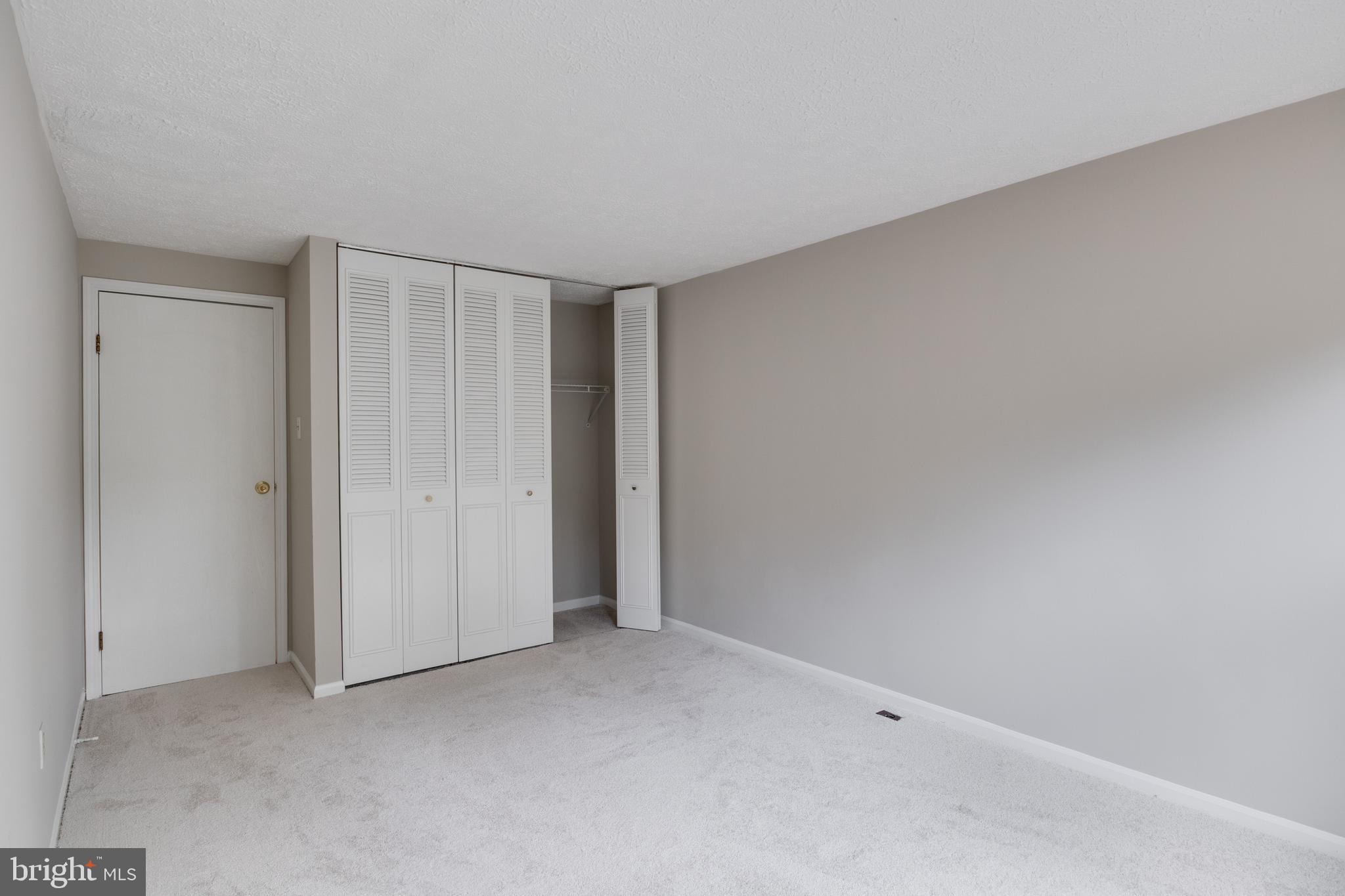 13439 Whitechurch Cir