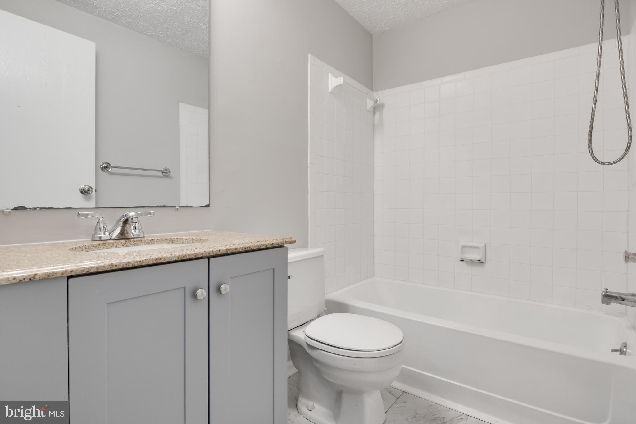 13439 Whitechurch Cir