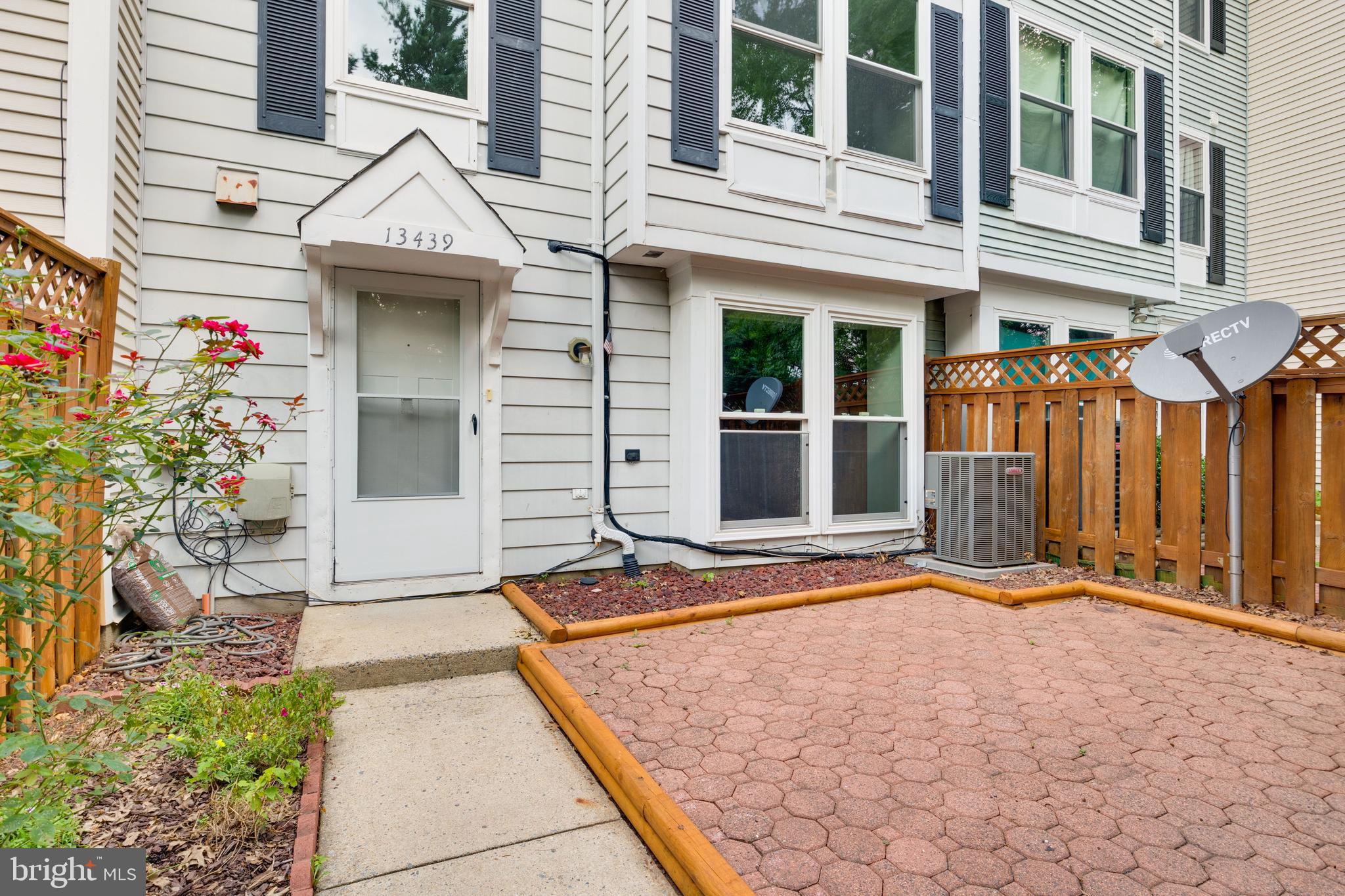 13439 Whitechurch Cir