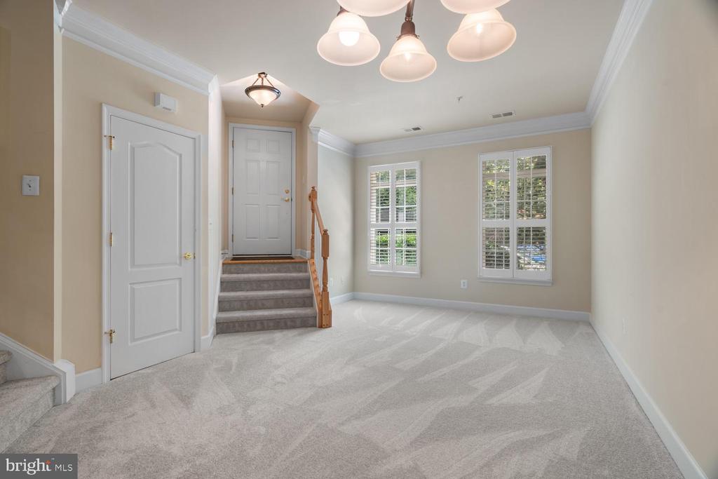 19429 Dover Cliffs Circle