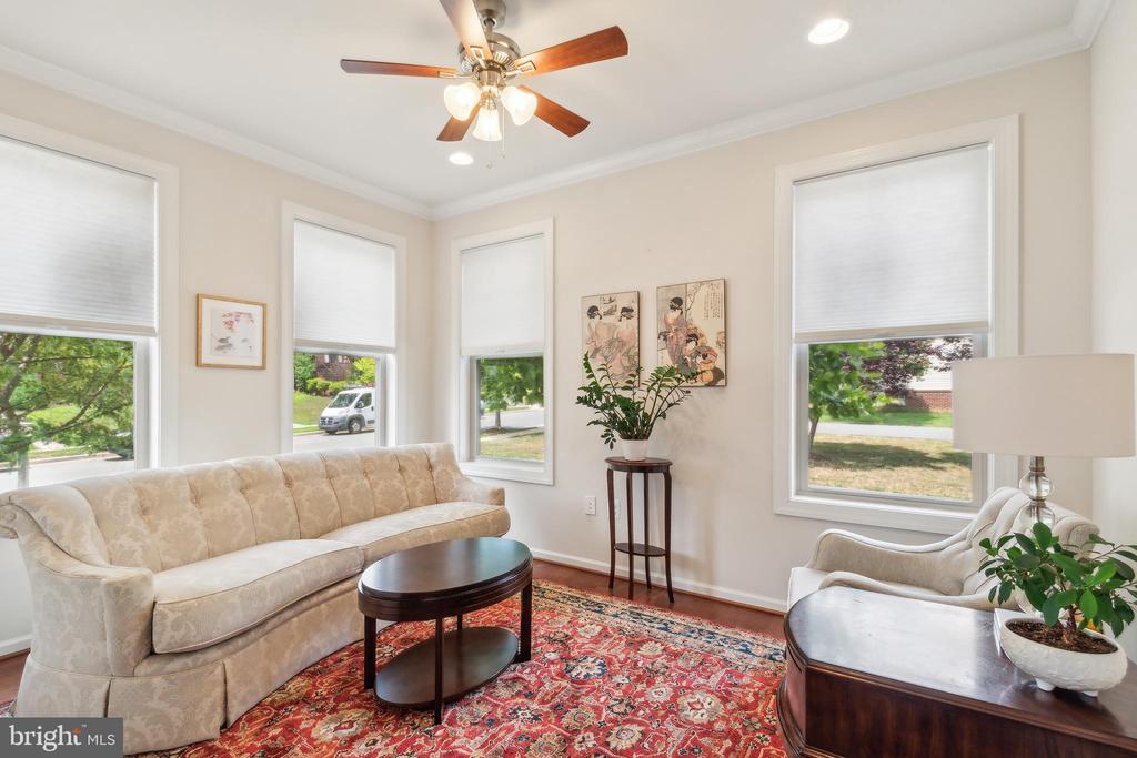 13305 WINDY MEADOW LN