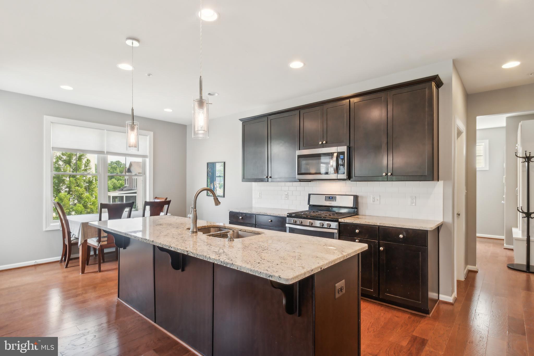 13305 WINDY MEADOW LN