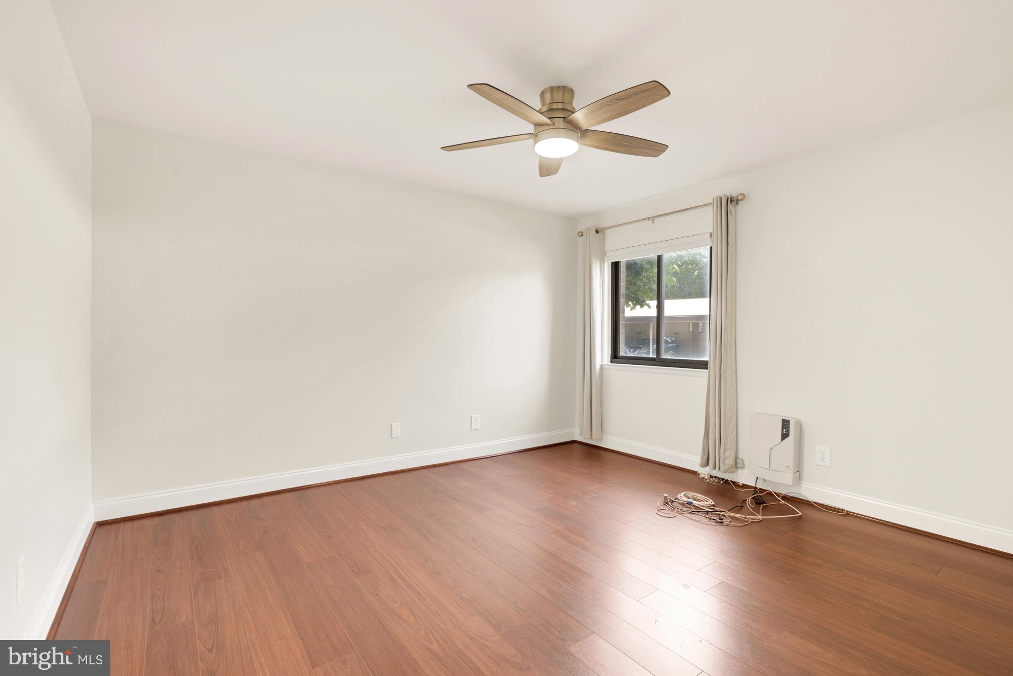 120 Monroe St #101