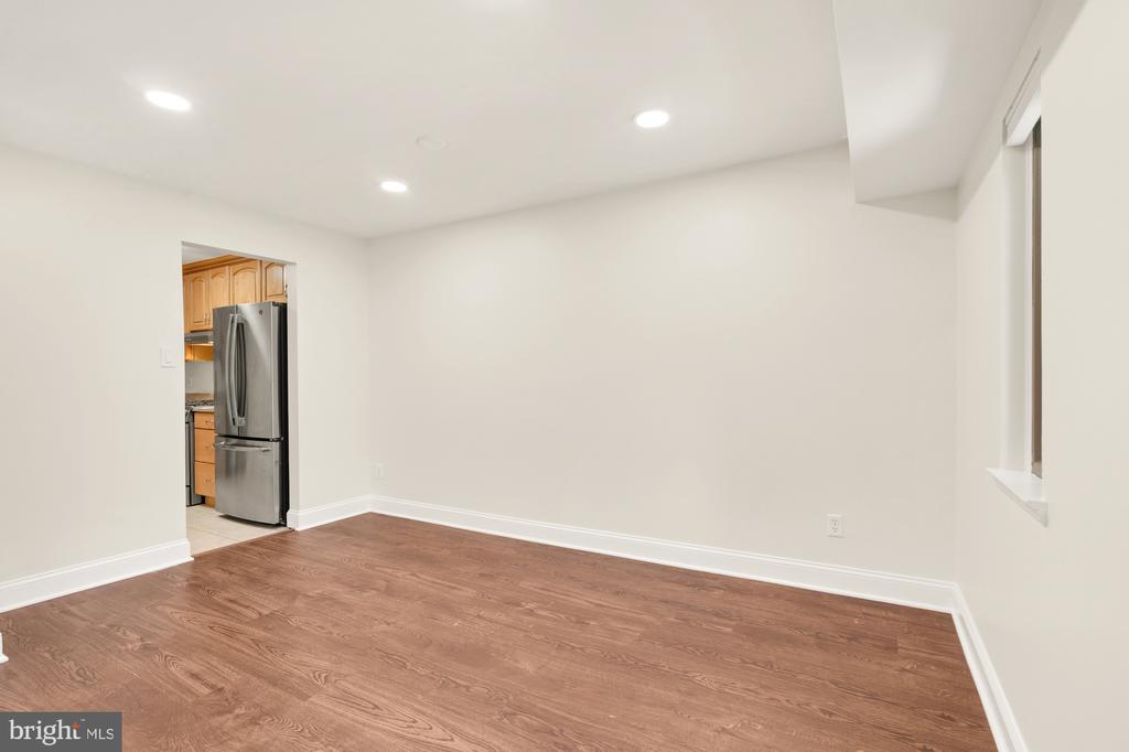 120 Monroe St #101