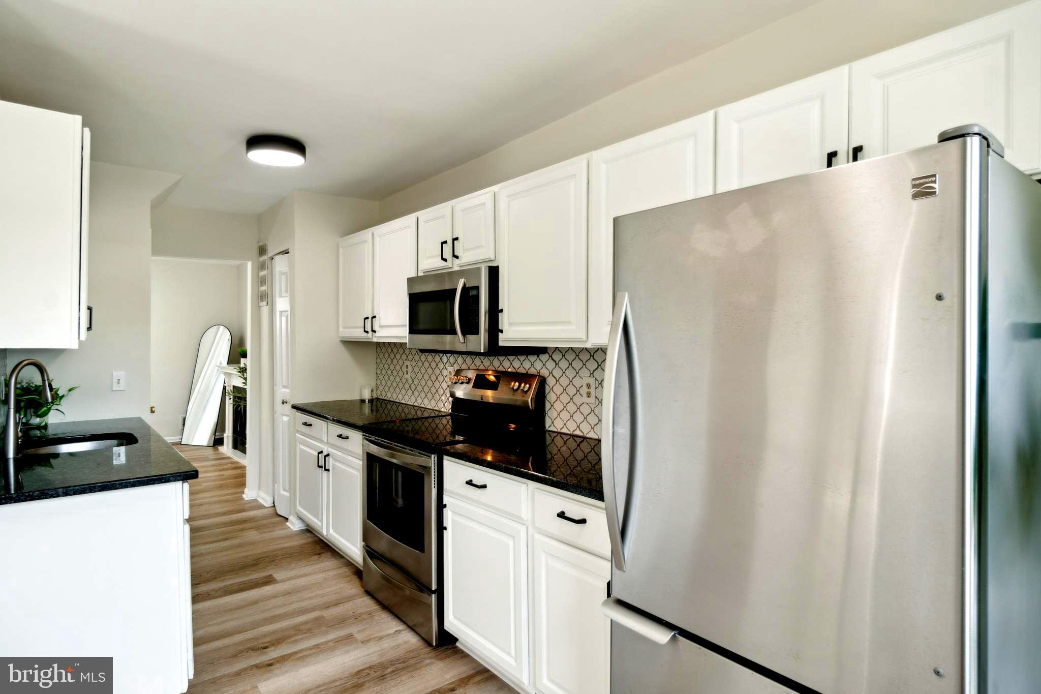 20 Big Acre Sq #22-10