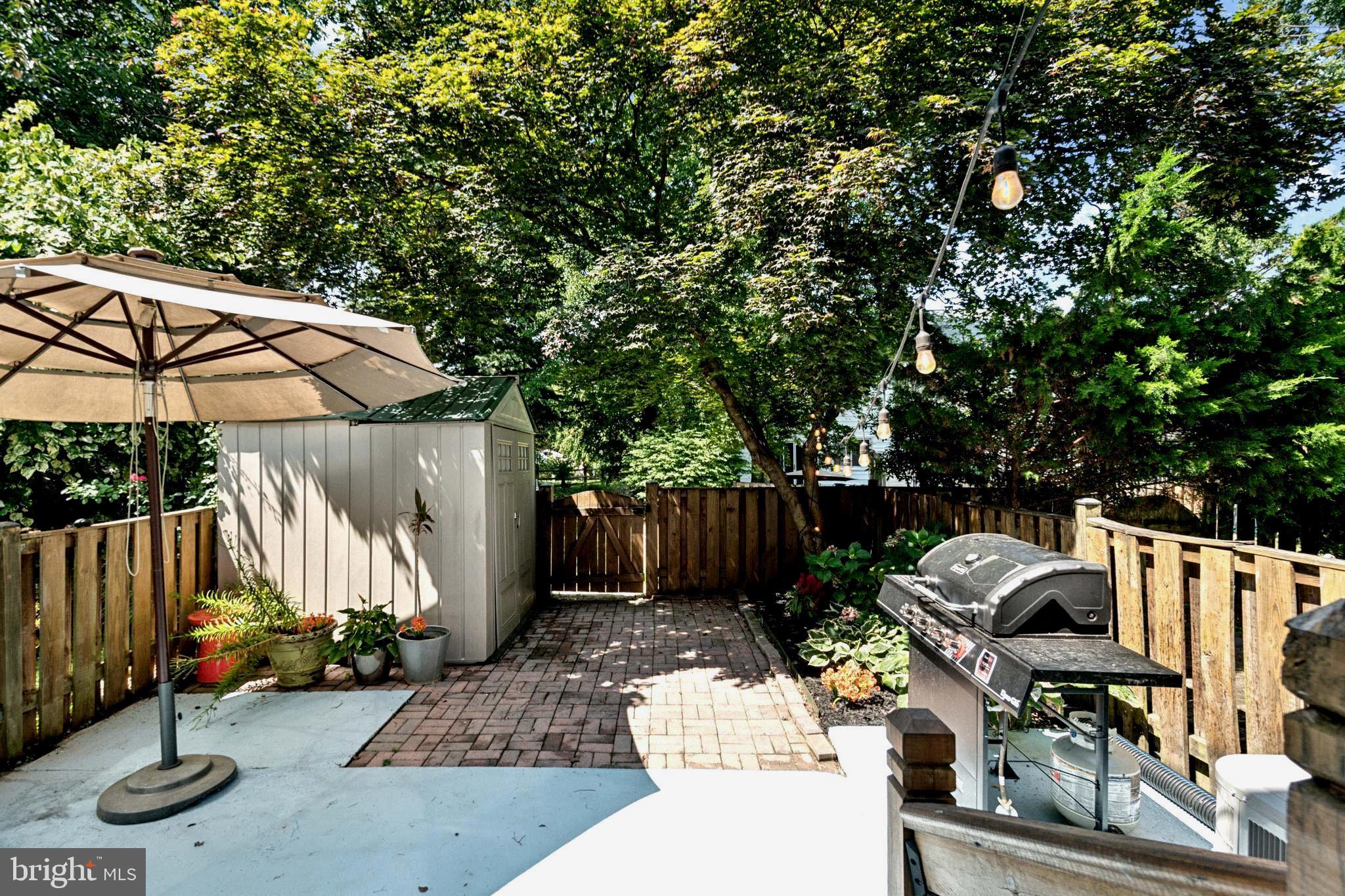 20 Big Acre Sq #22-10