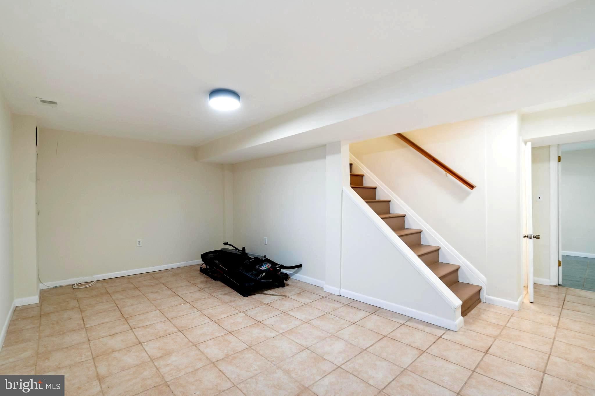 20 Big Acre Sq #22-10