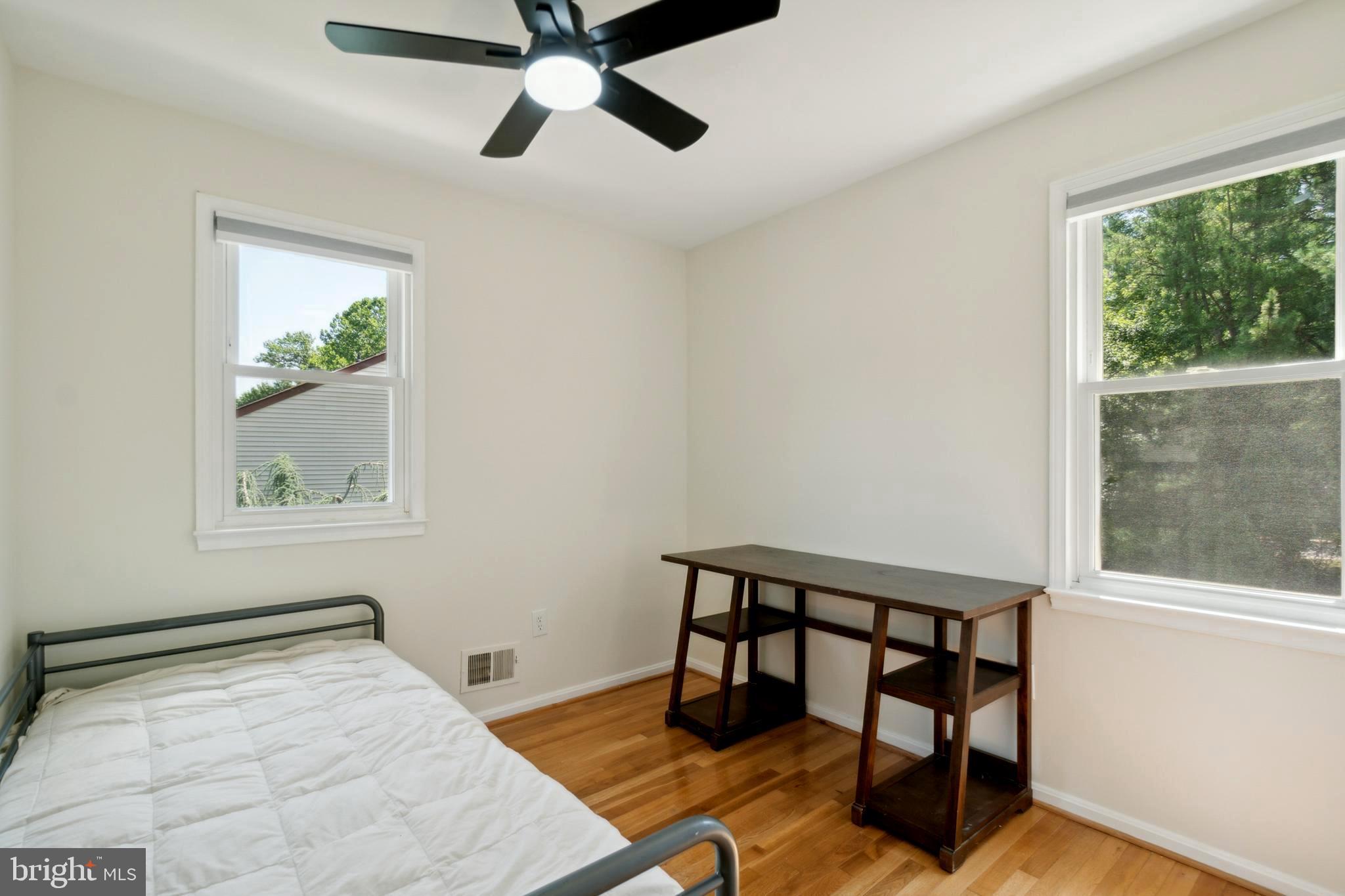 20 Big Acre Sq #22-10