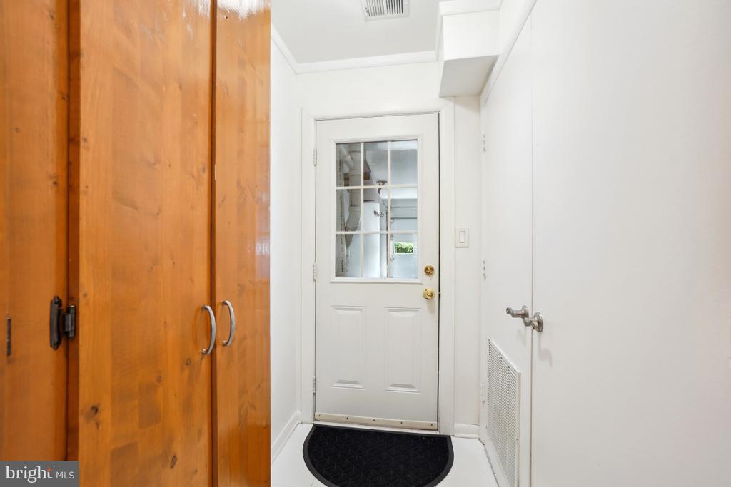 13400 SHADY KNOLL DRIVE Unit: 101
