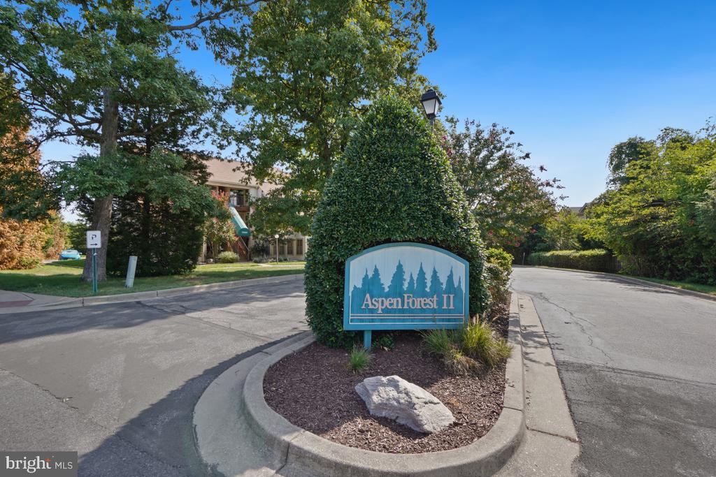 13400 SHADY KNOLL DRIVE Unit: 101