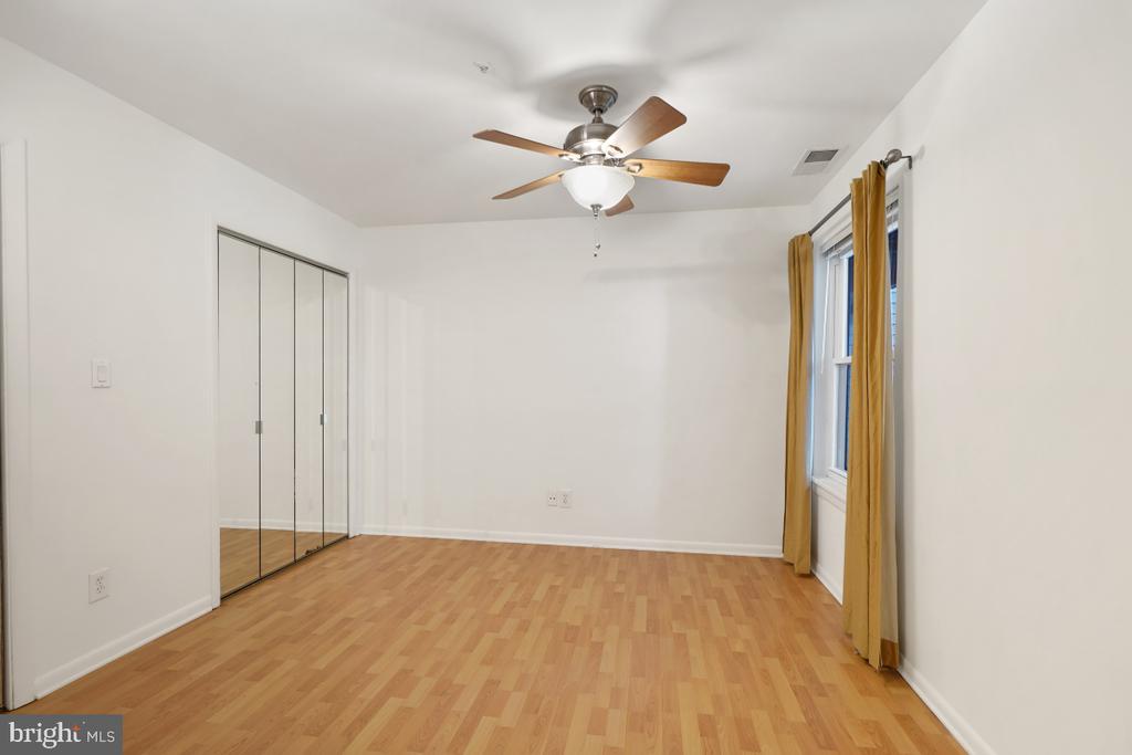 13400 SHADY KNOLL DRIVE Unit: 101