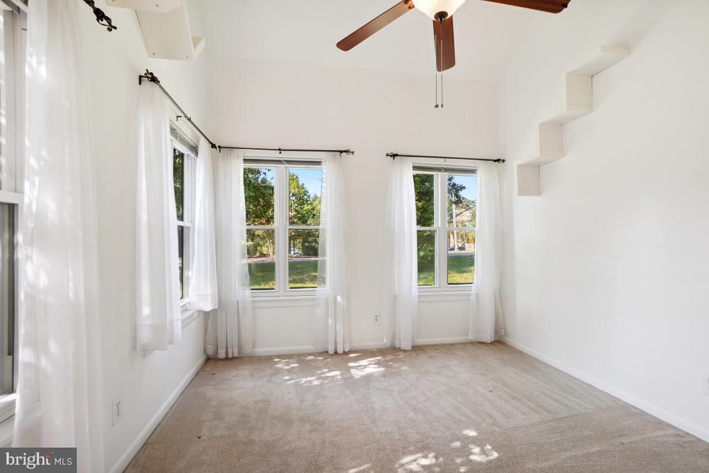 13400 SHADY KNOLL DRIVE Unit: 101
