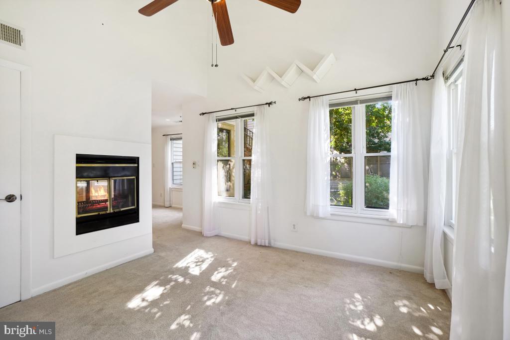 13400 SHADY KNOLL DRIVE Unit: 101