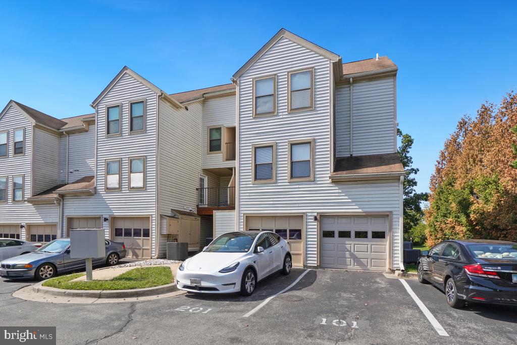 13400 SHADY KNOLL DRIVE Unit: 101