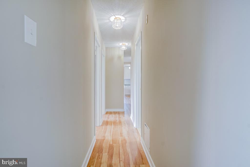 4515 WILLARD AVENUE Unit: 909S