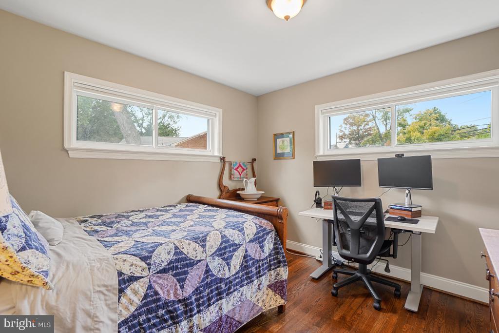 401 ROYALTON ROAD