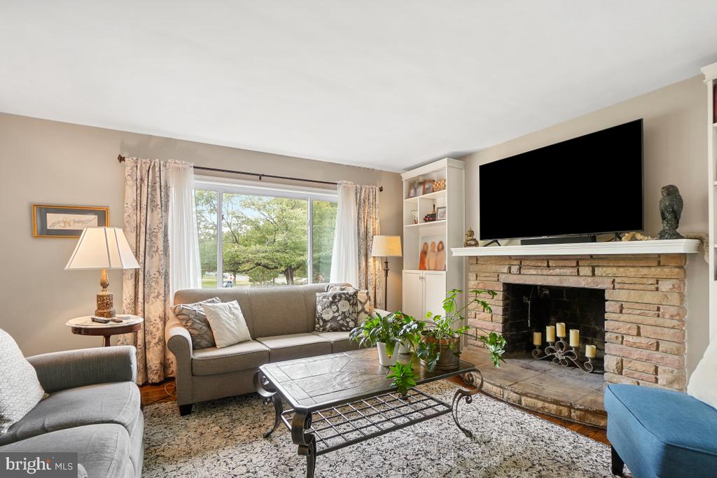401 ROYALTON ROAD