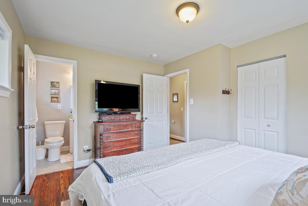 401 ROYALTON ROAD