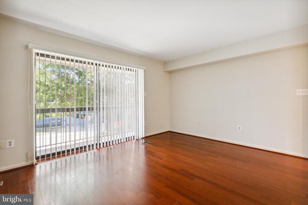 28 Dudley Ct