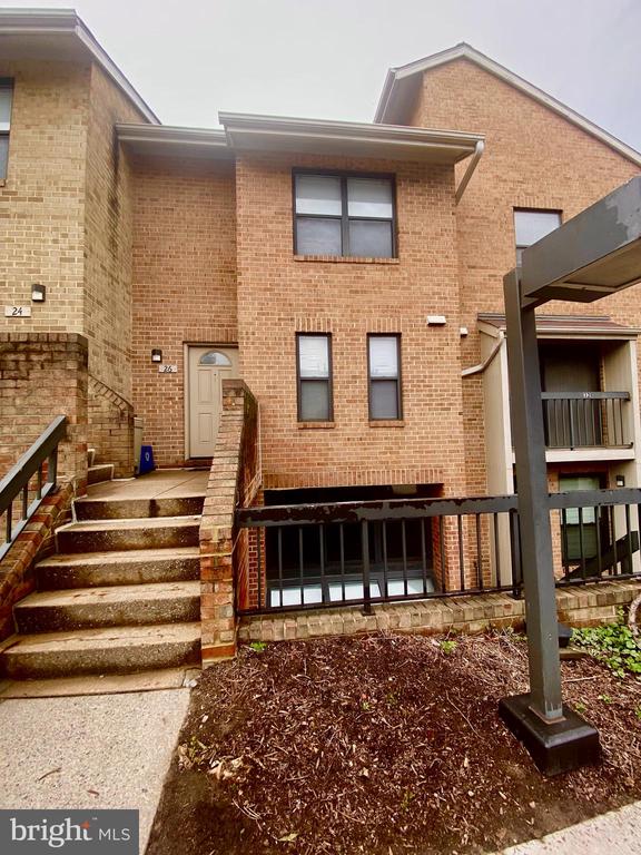 28 Dudley Ct