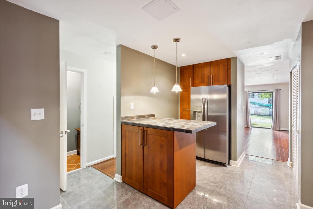 28 Dudley Ct