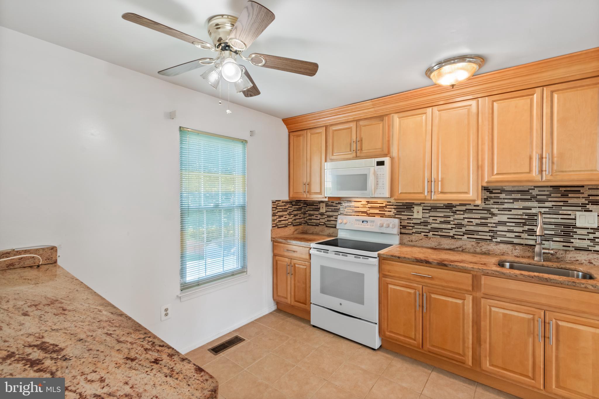 15112 Athey Rd