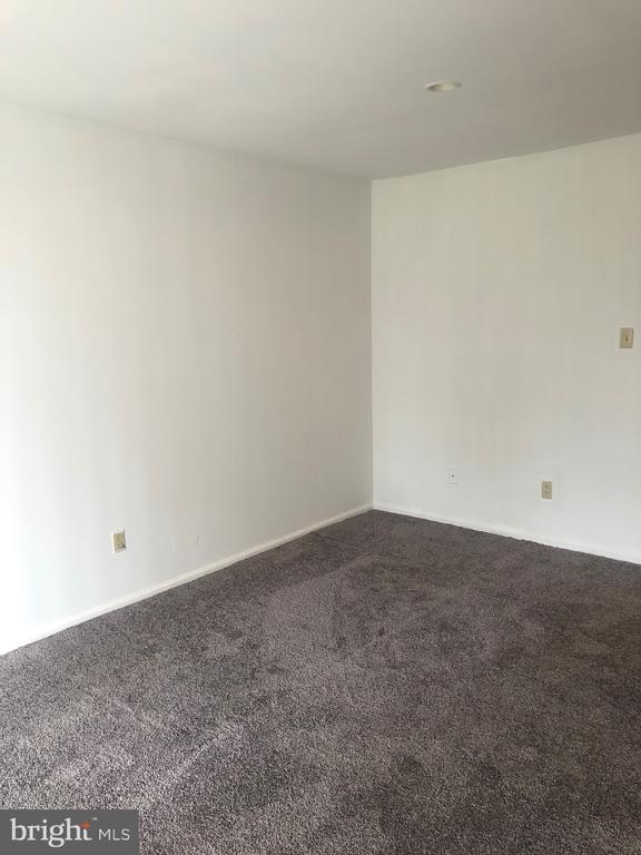 804 QUINCE ORCHARD BLVD #201