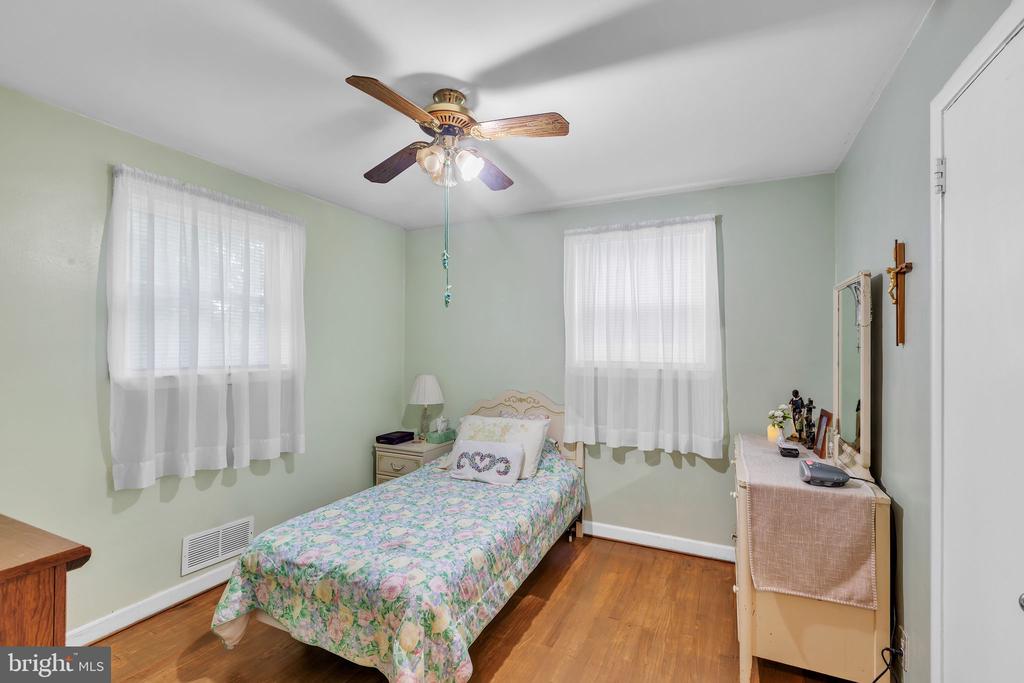 12604 Goodhill Rd