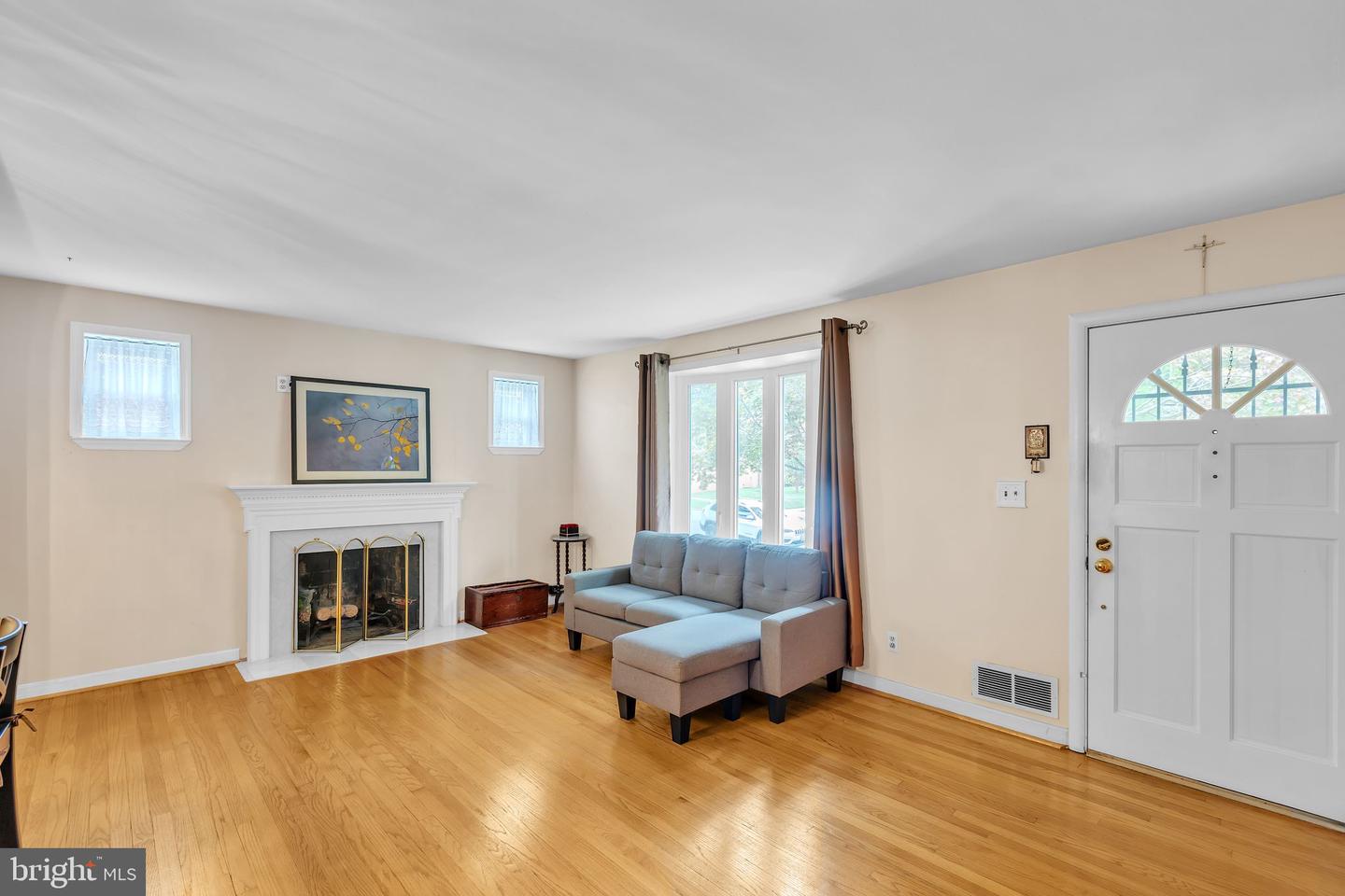12604 Goodhill Rd