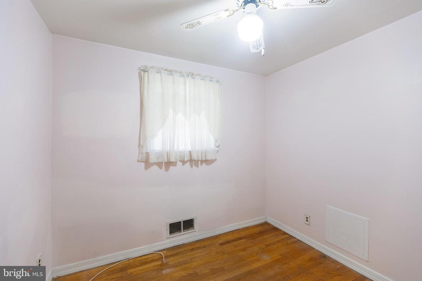 12604 Goodhill Rd