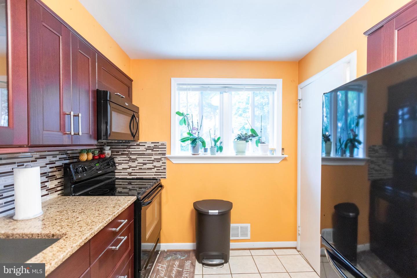 12604 Goodhill Rd