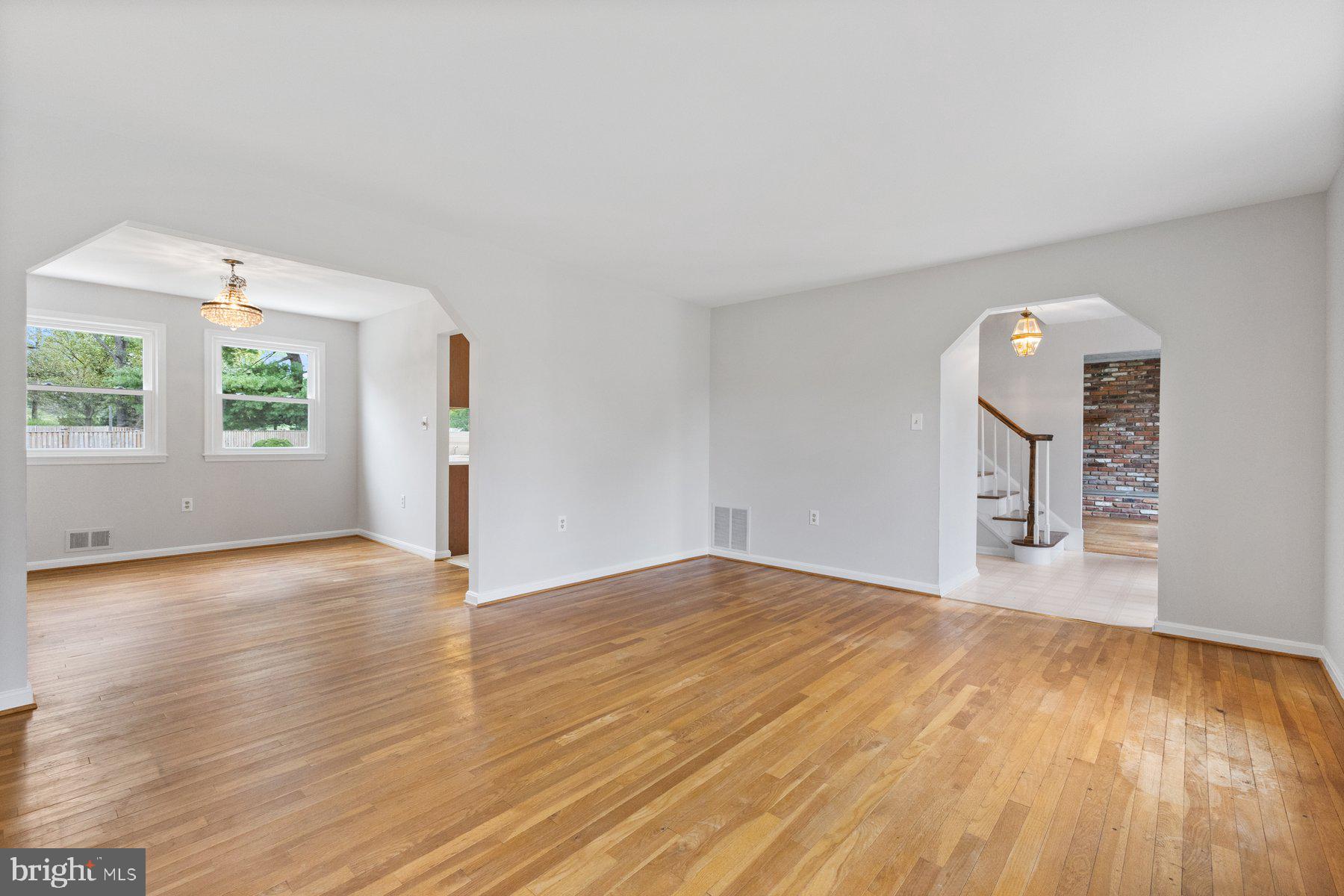 4665 Cherry Valley Dr