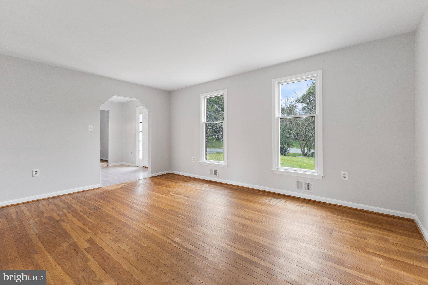 4665 Cherry Valley Dr