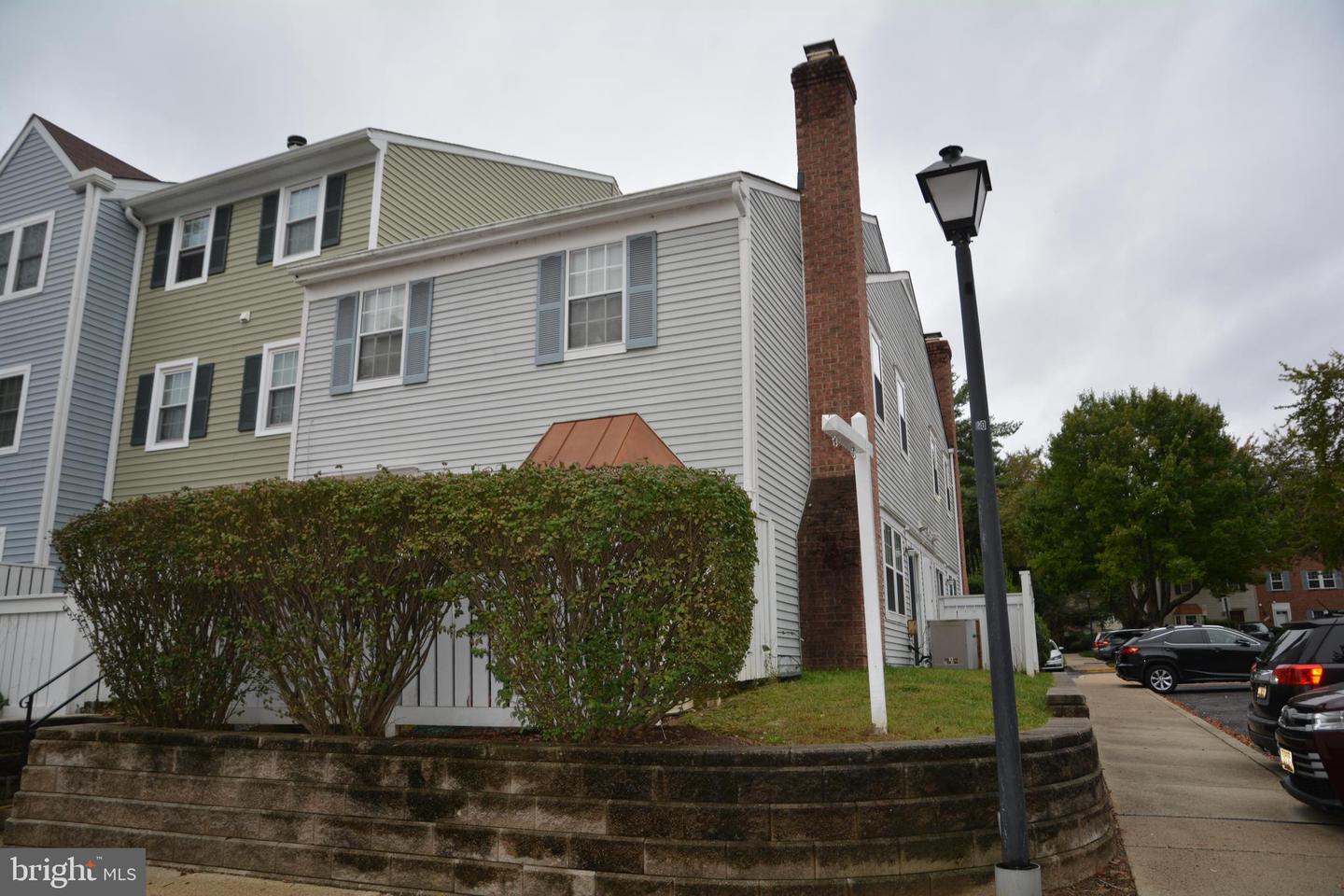 11308 Appledowre Way #585