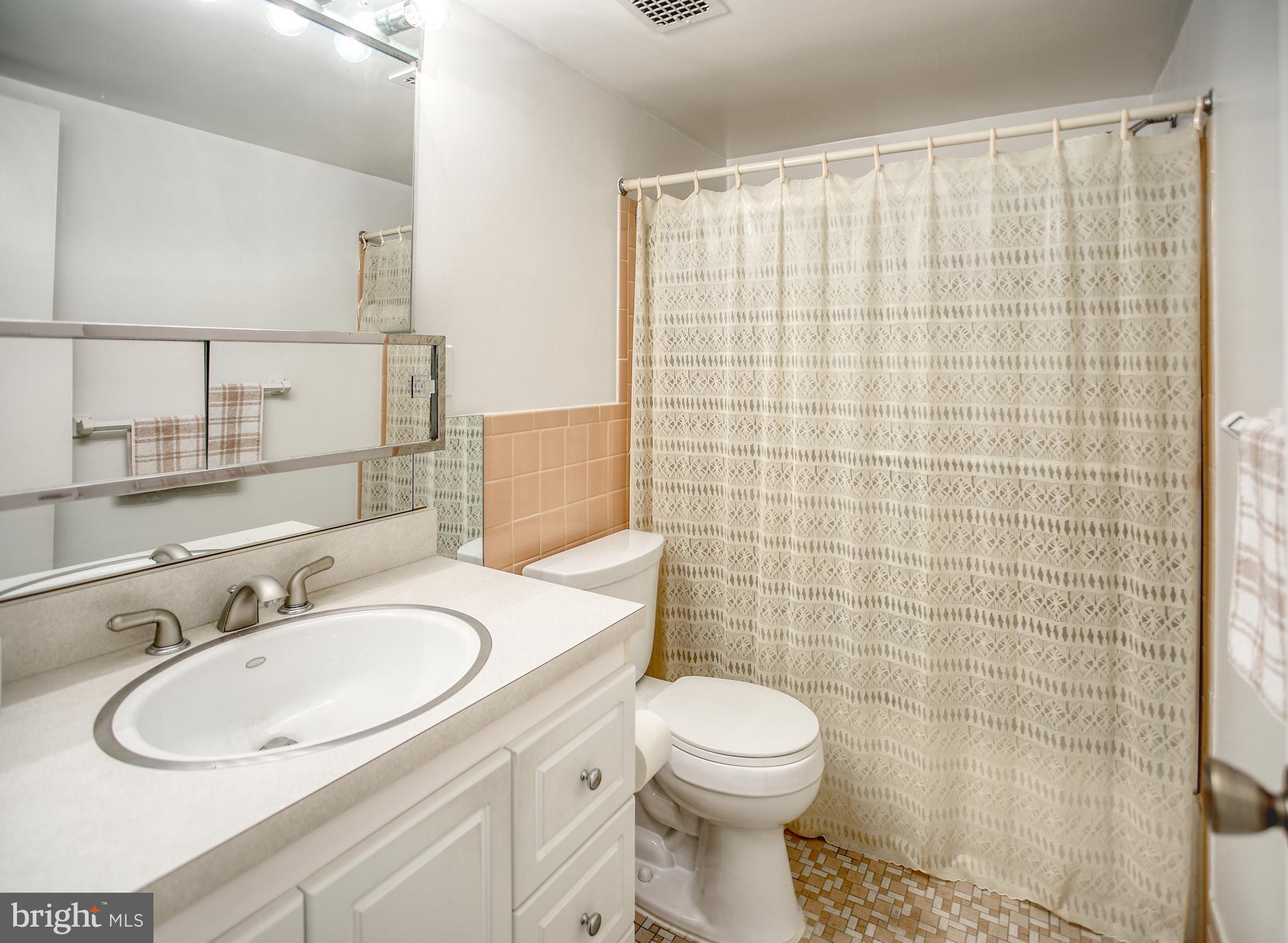 9900 Georgia Ave #27-213