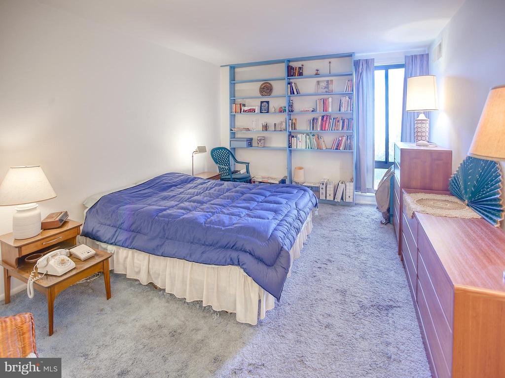 9900 Georgia Ave #27-213