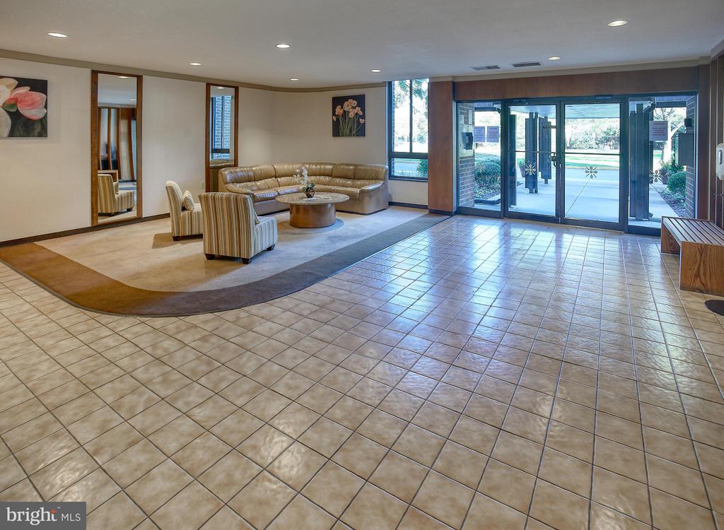 9900 Georgia Ave #27-213