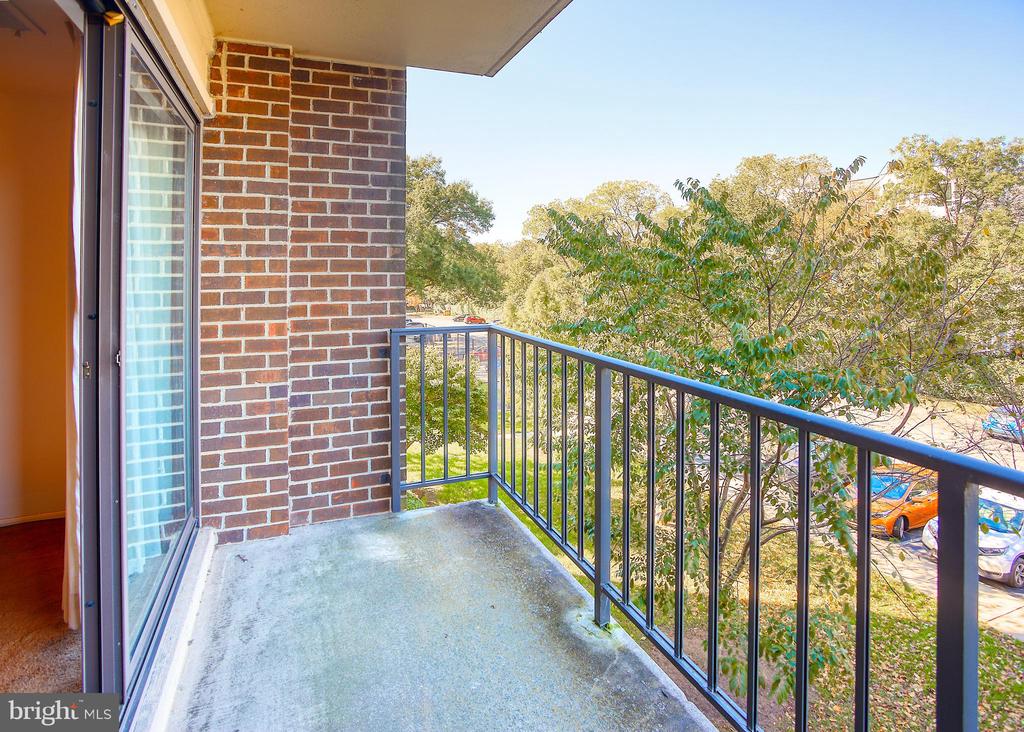 9900 Georgia Ave #27-213