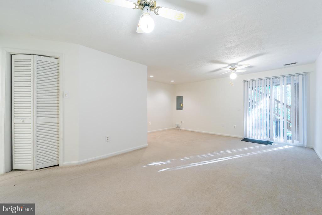17 LONG GREEN COURT