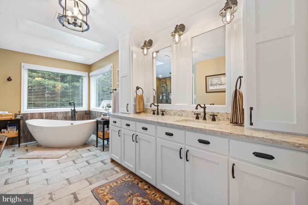 9229 English Meadow Way