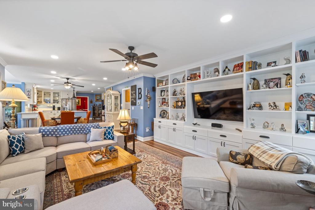 9229 English Meadow Way