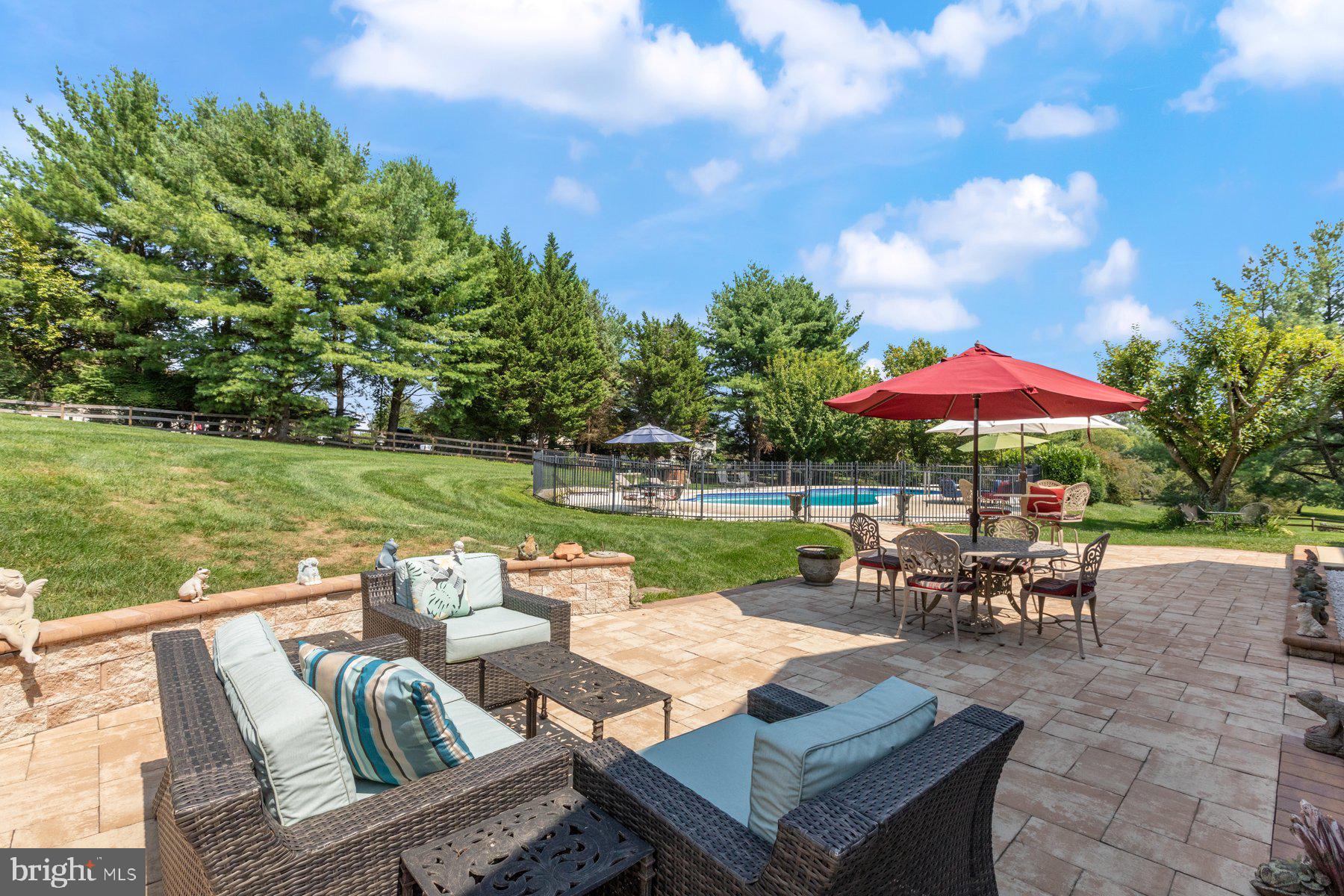 9229 English Meadow Way