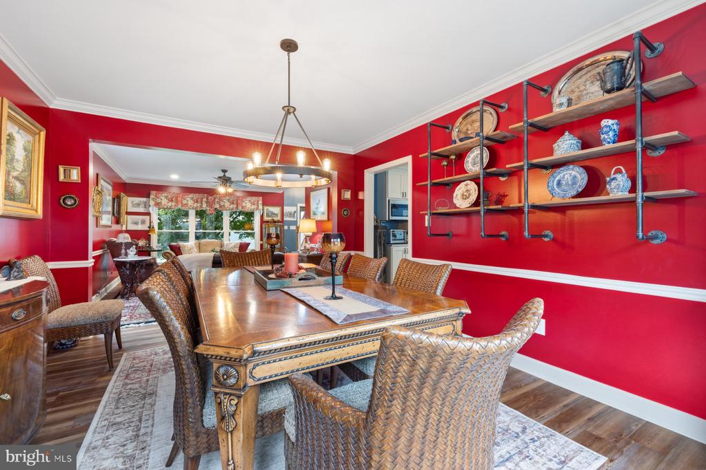 9229 English Meadow Way