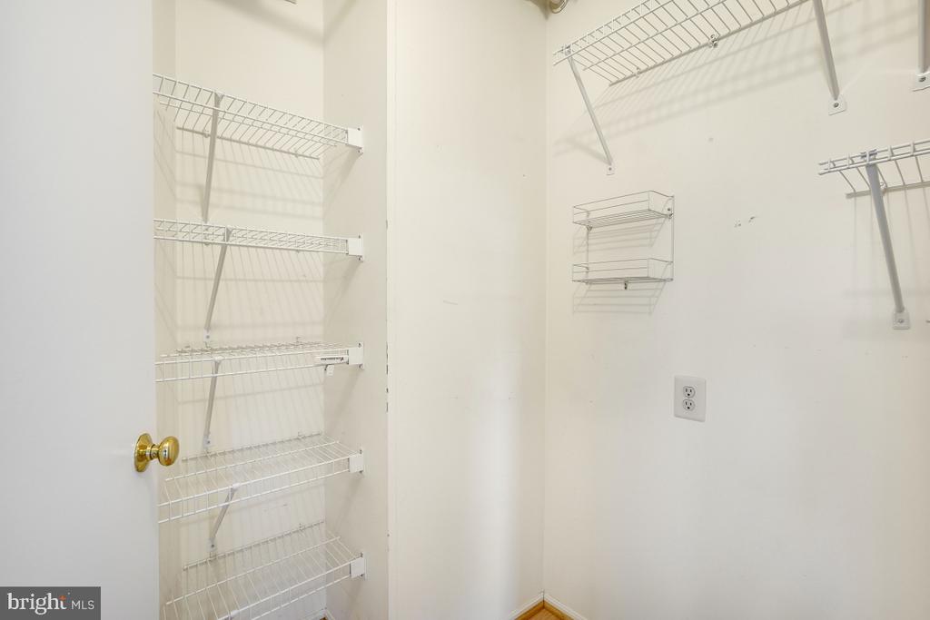 3330 N LEISURE WORLD BOULEVARD Unit: 5-623