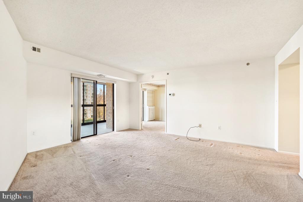 3330 N LEISURE WORLD BOULEVARD Unit: 5-623