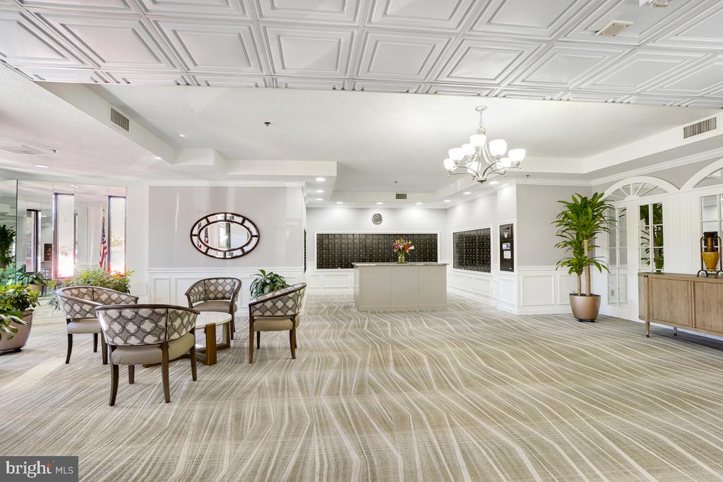 3330 N LEISURE WORLD BOULEVARD Unit: 5-623